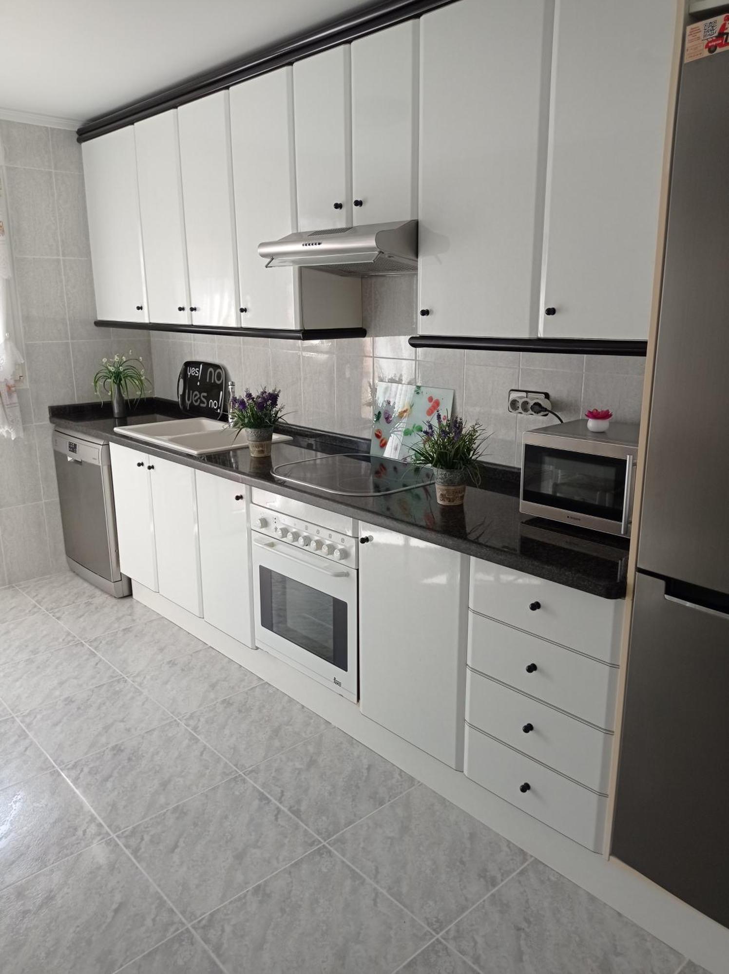 Feriado, Apartamento Con Parking Incluido Cella Bagian luar foto